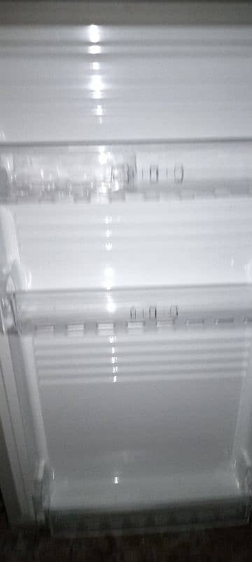 New Pel medium size fridge for sale 13