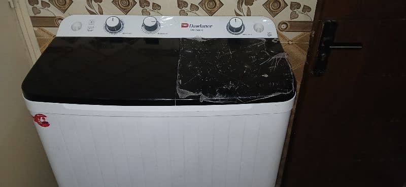 Dawlance Washing Machine DW7500C In New Condition 0