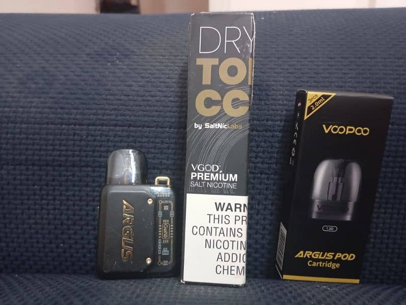 Argus vape with 2 Cartridges Slightly Used 1