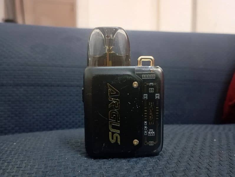 Argus vape with 2 Cartridges Slightly Used 7