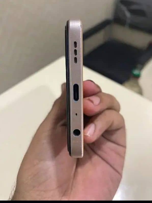 Oppo f21 pro 8/128 3