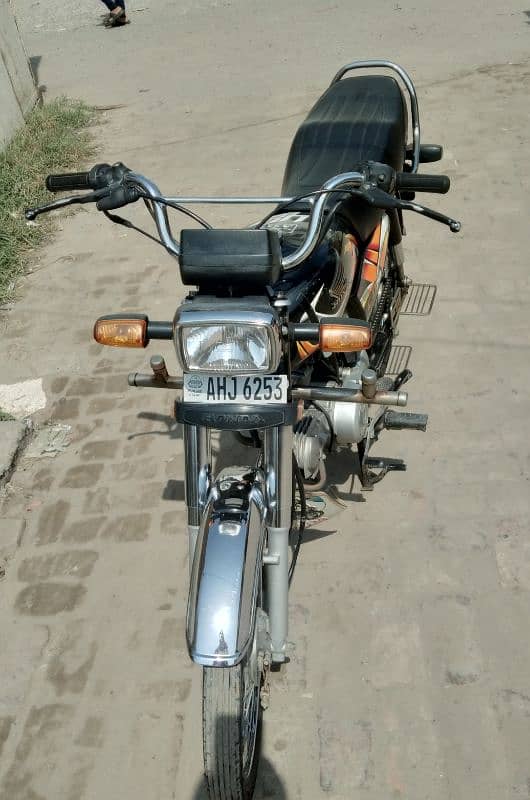 motorcycle is very good condition 1