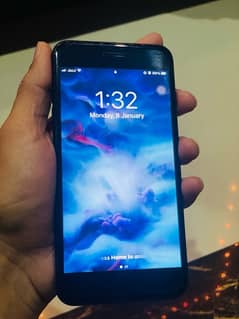 iPhone 7 Plus 10/10 nd in geniun condition original Bettery changed