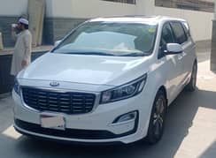 KIA Grand Carnival EX 2020