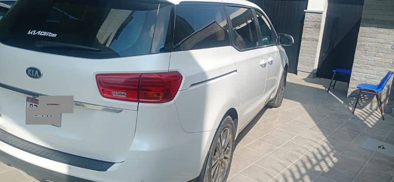 KIA Grand Carnival EX 2020 2