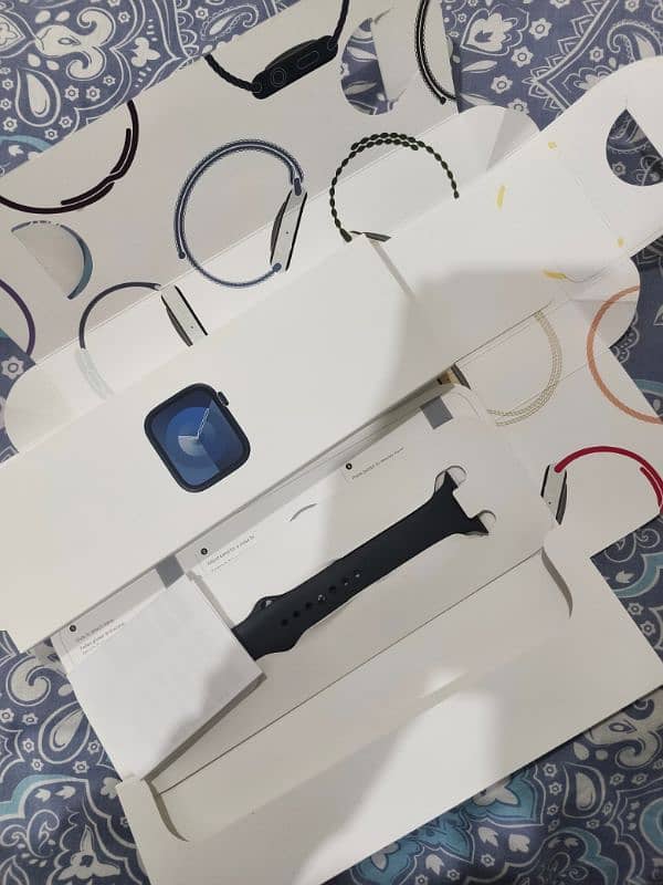 Apple Watch Series 9 45mm 4