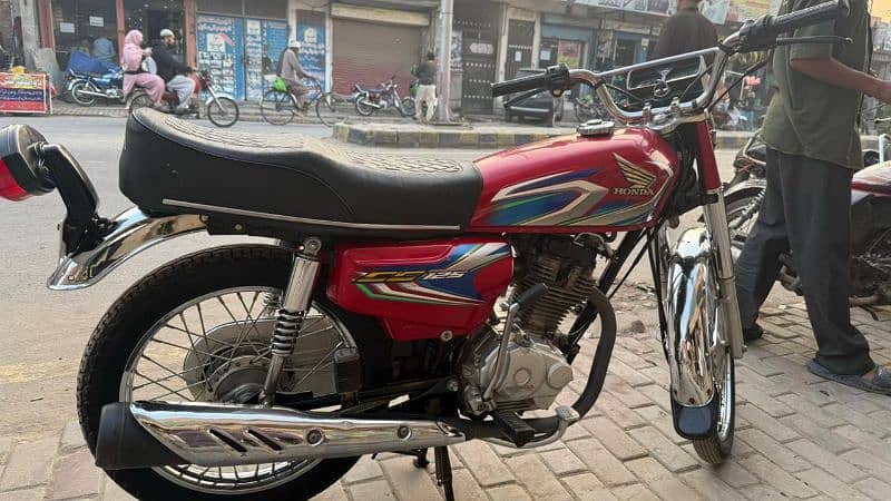 Honda 125 2022 model 100% origanl One Hand Use All Documents clear 1