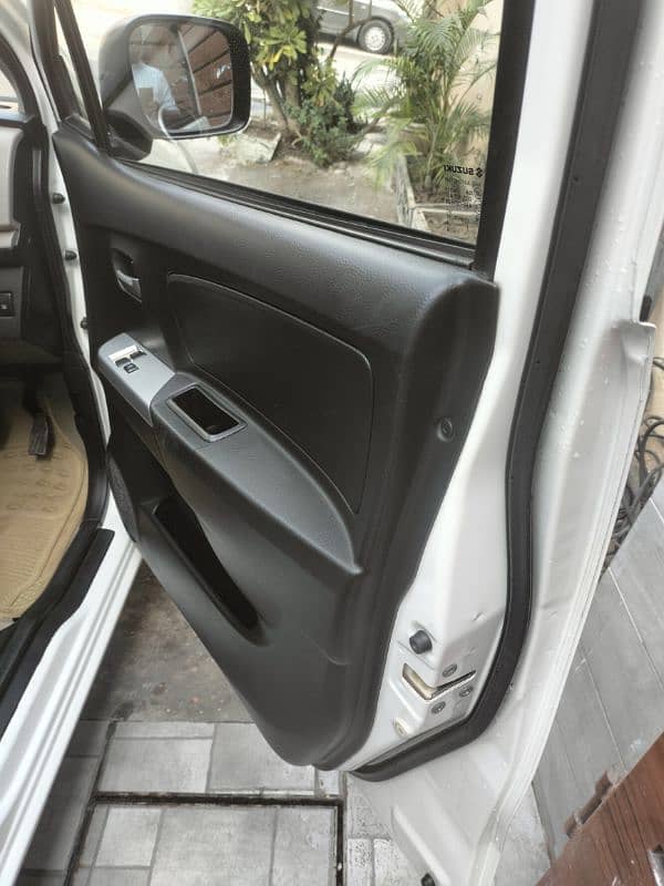 Suzuki Wagon R 2021 11