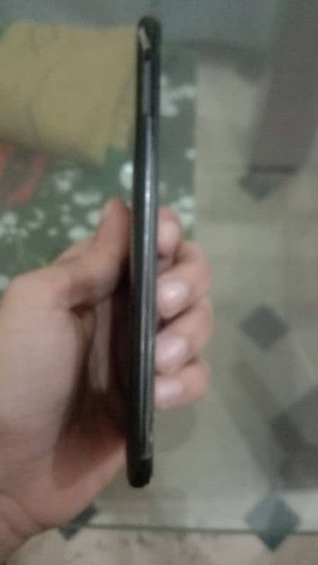 Vivo V9 selling 1