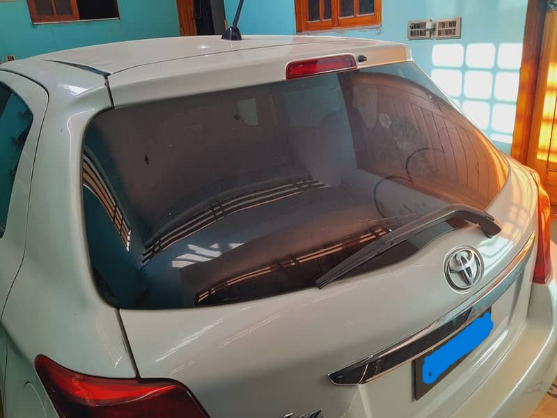 Toyota Vitz 2013 /2016 5