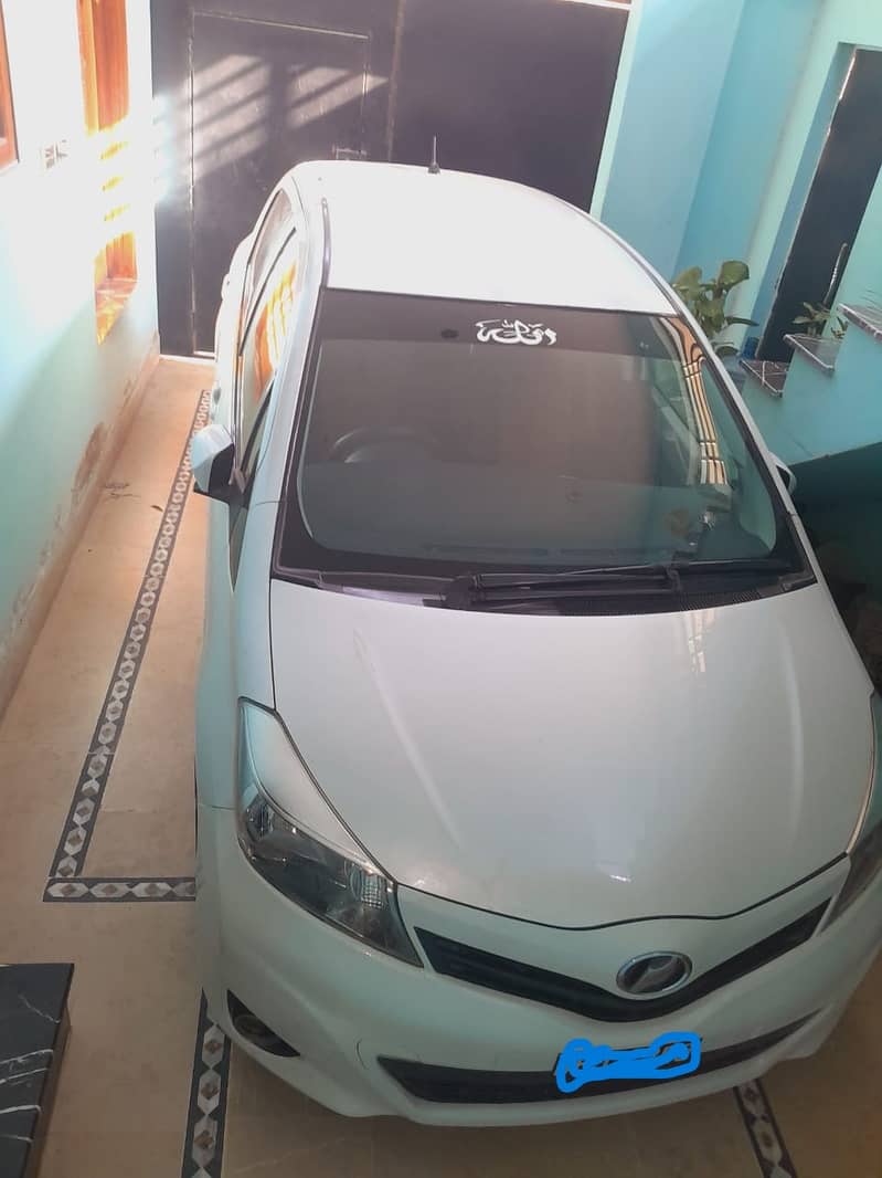 Toyota Vitz 2013 /2016 8