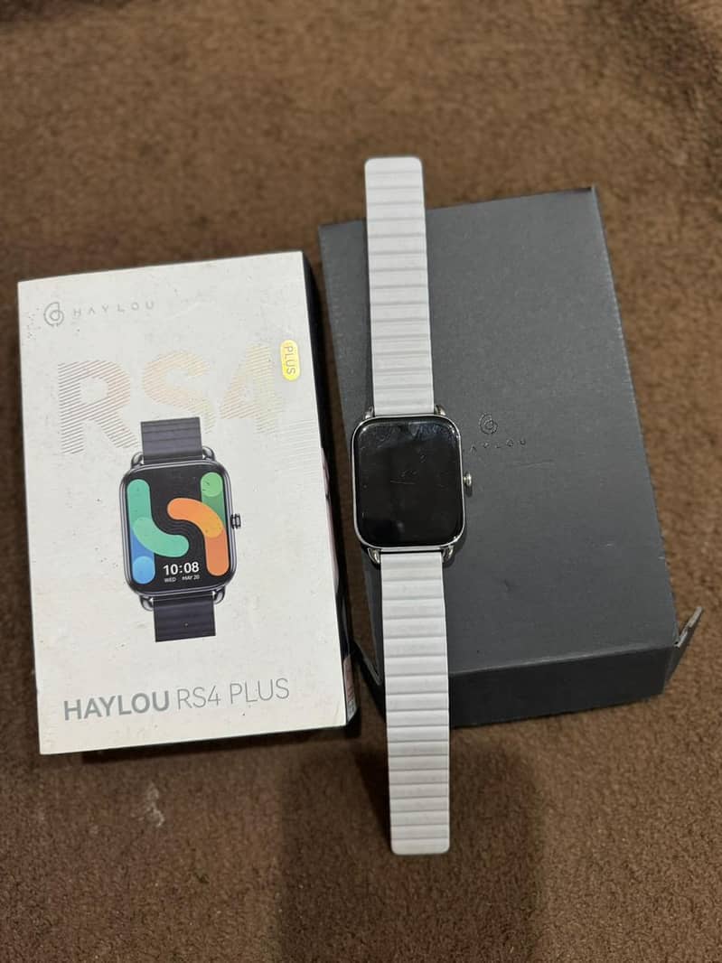 Haylou RS4 OLED Smartwatch 2