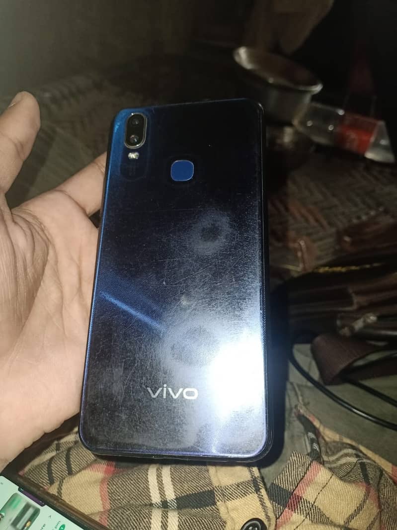 Vivo y11 2