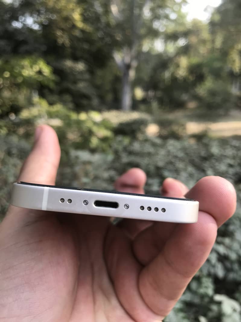 IPhone 12 Mini (64GB) 3