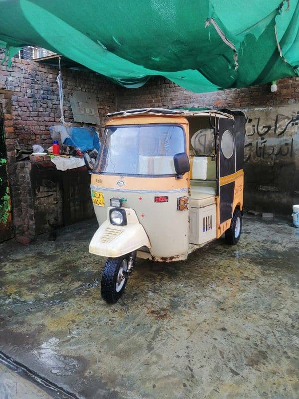 united auto rickshaw 200cc 5