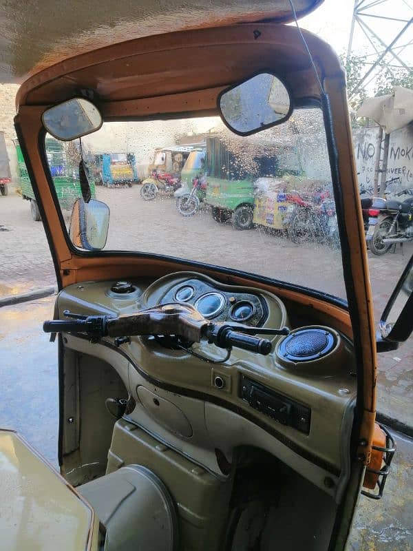 united auto rickshaw 200cc 8