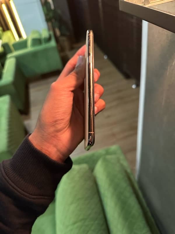 iphone 11 pro max pta approved 256gb 4