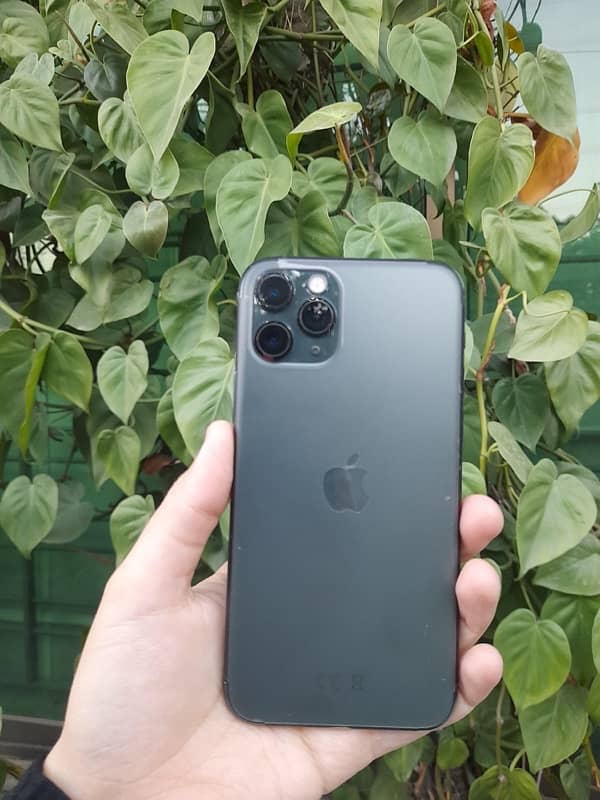 iphone 11 pro 10/10 full box 2