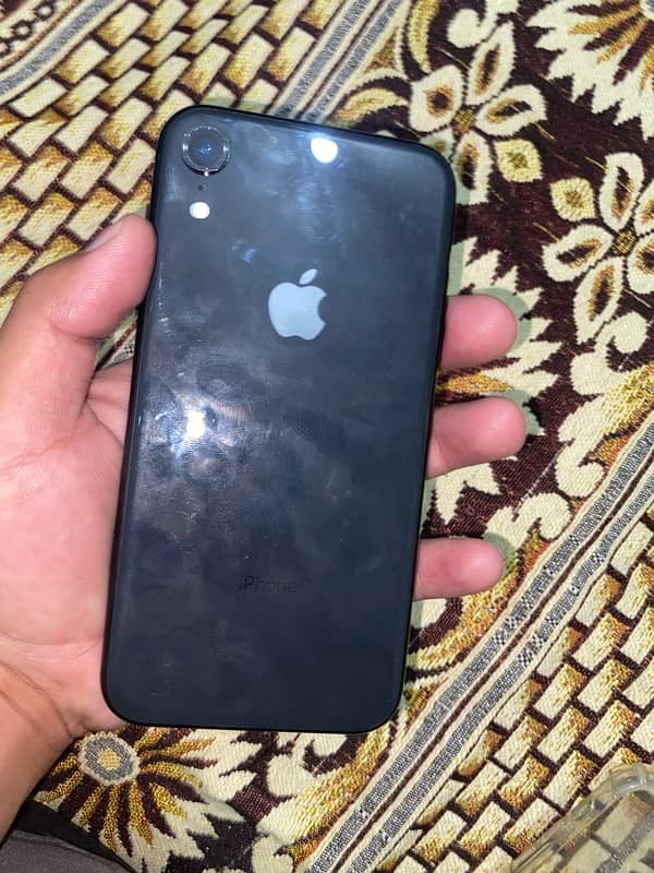 Iphone xr 64GB non PTA 10/9 condition  and battery  few 2days change 1