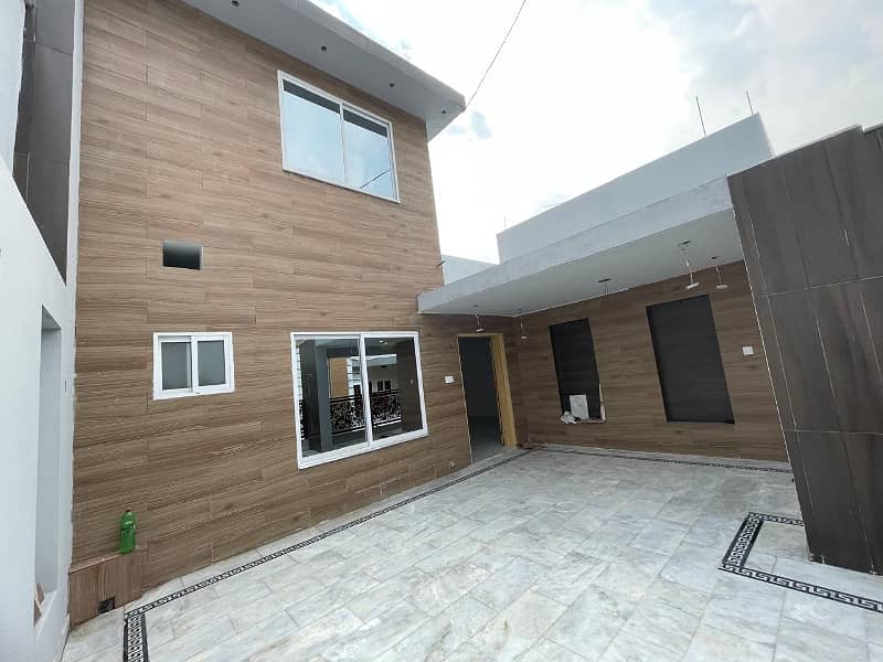 Brand New Double Story House For Sale At Habibullah Colony 12