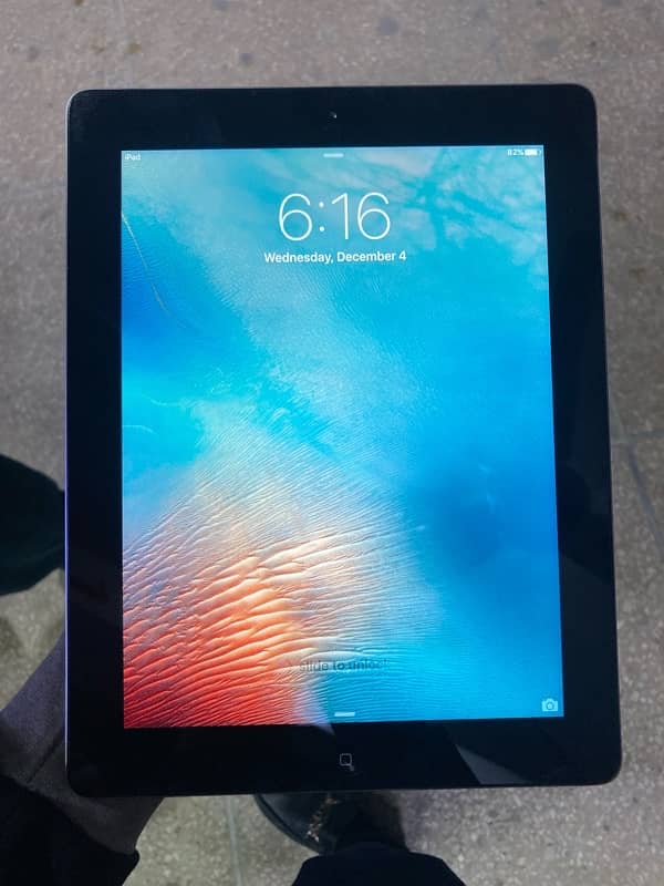 Ipad 32gb without box charger 5