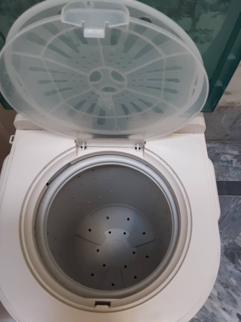 Haier 10kgwashing machine 6kg dryer 4