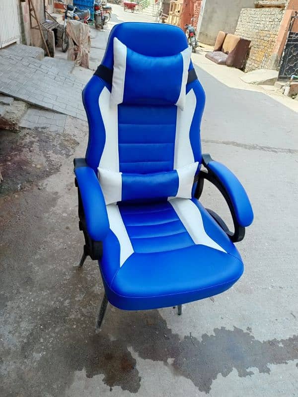 Gaming chair (Brand New) for sale 2