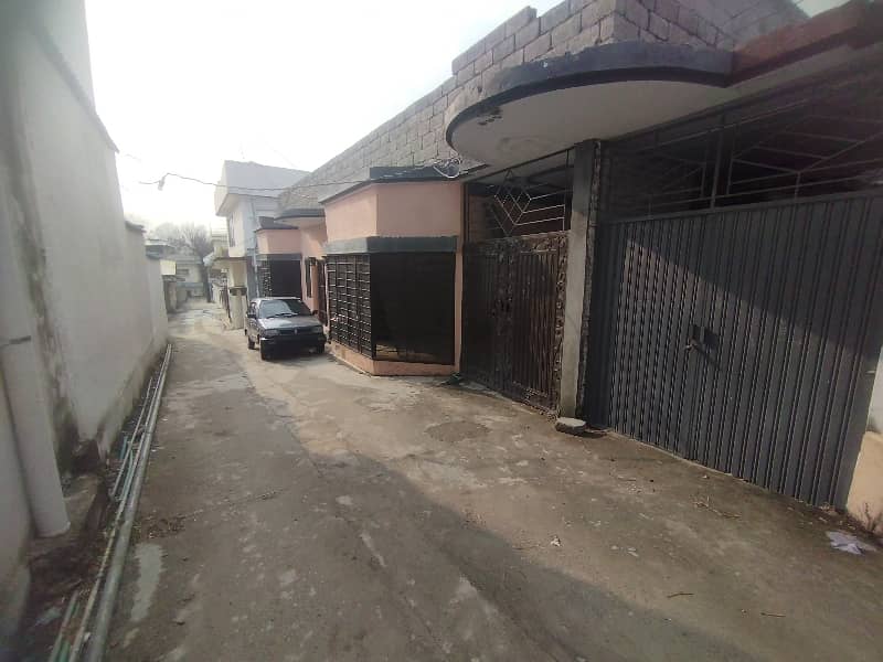 Single Storey House For Sale In Thanda Chowa 15