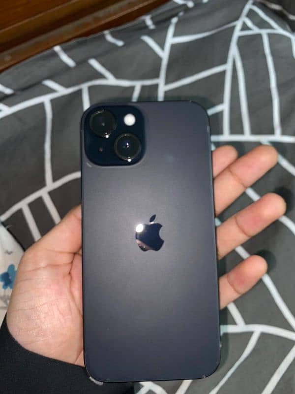 Iphone 15 256GB available for sale (JV) 3