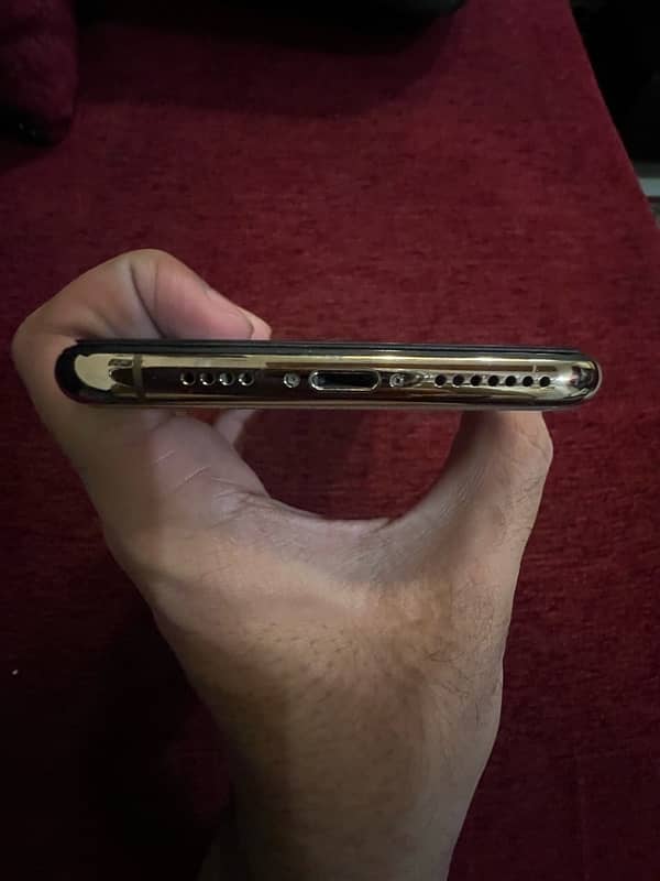 Iphone Xs max 64 gb Non-Pta 3