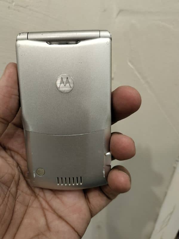 Motorola v3 1