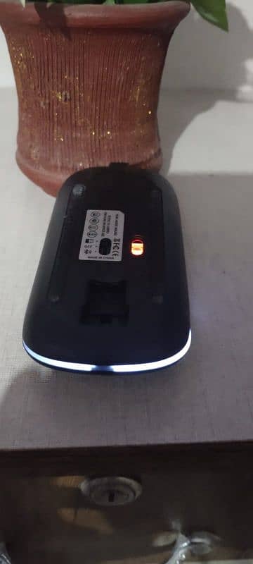 Recharable gaming mouse 1