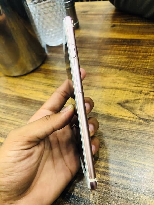 iphone 7 plus 128gb pta approved 5