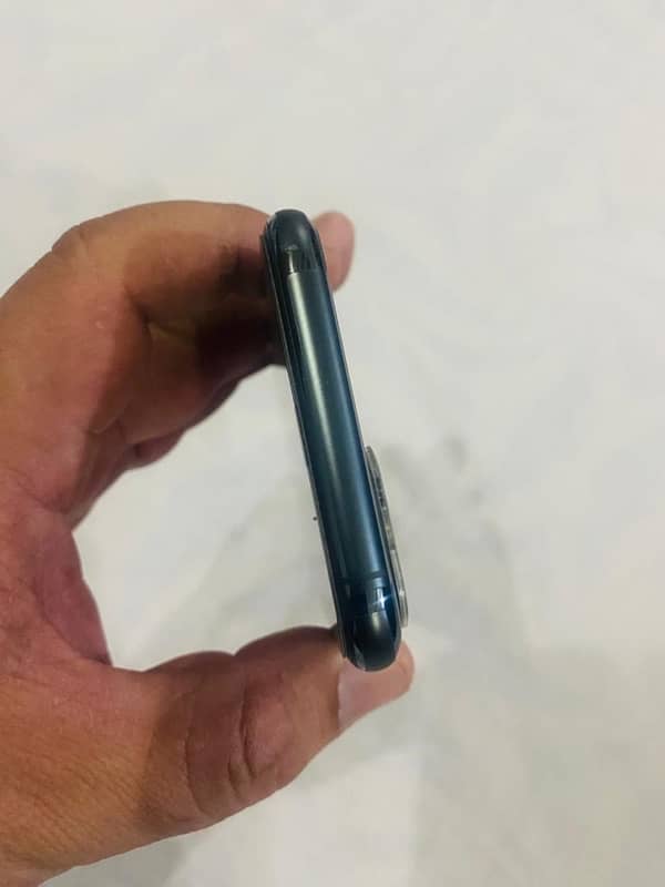 iphone 11pro pta aproved 3