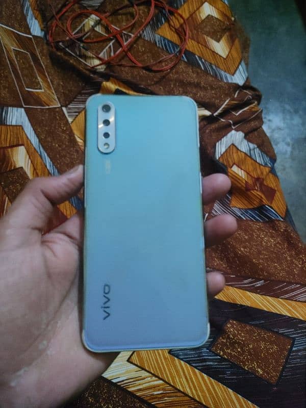 Vivo s1 256gb 0