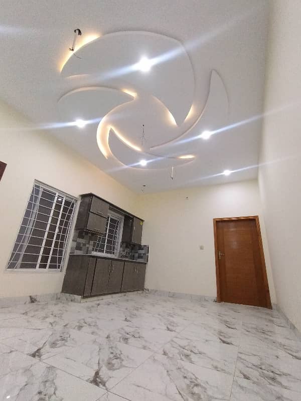 4 Marla Brand New Flat For Rent In khayban-E- Naveed Faislabad Road Sargodha 0