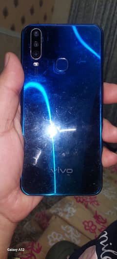 vivo y15