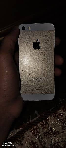 iPhone se 2016 :03136860446 contact on whatsapp 5