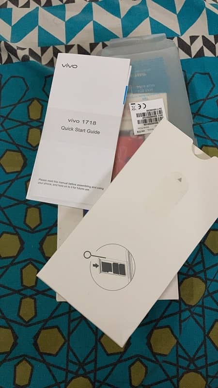 vivo v7 with box only 2