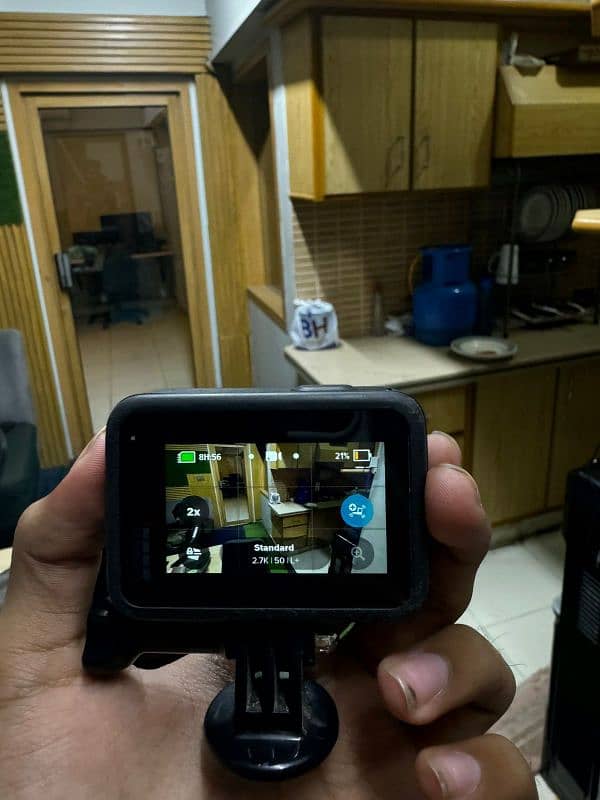 Go Pro Hero 11 (with media mode) 2