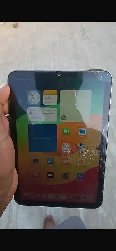 ipad mini 6 all ok urgent sale 3