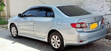 Toyota Corolla Altis 2013