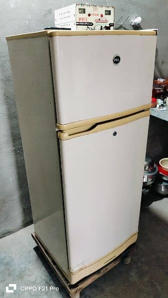 Fridge for sale 0