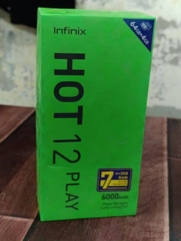 Infinix Hot 12 play.        Mint Condition.     (0332-0037723) 3