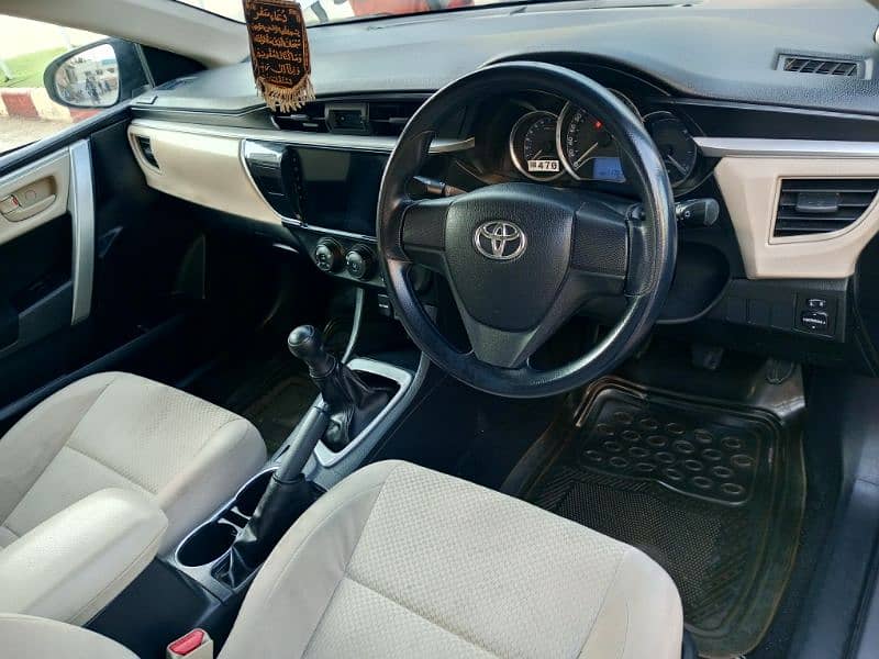 Toyota Corolla GLI 2016 17