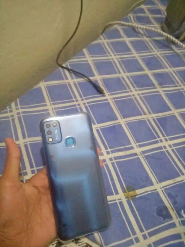 Infinix hot 9 play good condition 4