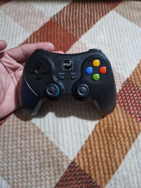 Gaming Controller Bluetooth 1