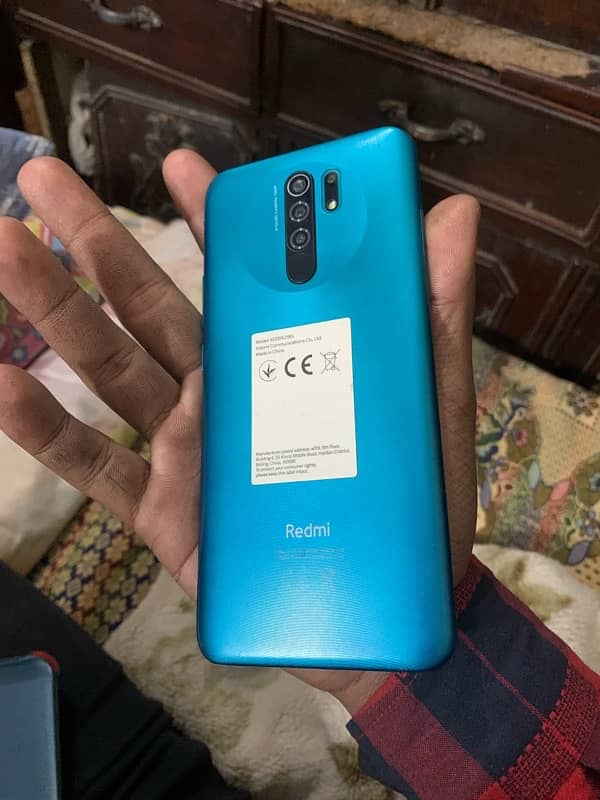 redmi 9 . . 4/64 urgent sale 6