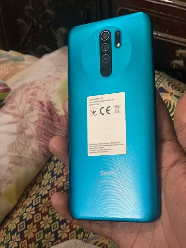 redmi 9 . . 4/64 urgent sale 8