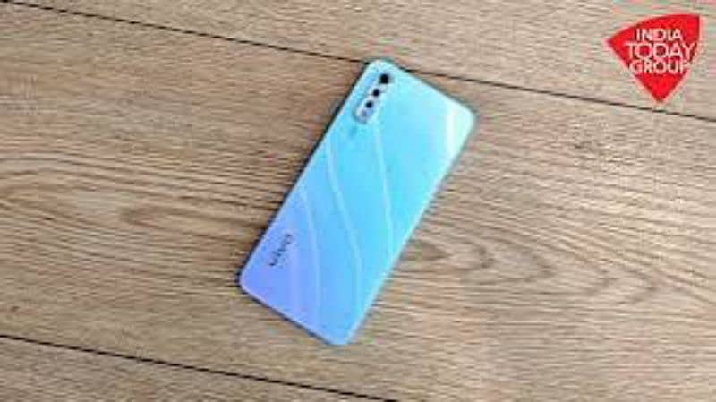 Vivo S1 look like new one hand use no scratches 2